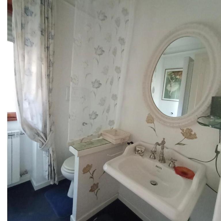 Charme apartment in Rome - Appartement 3 Chambres Supérieur - 12
