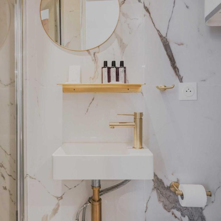 Charming studio 2P - Grands Boulevards - Appartement - 10