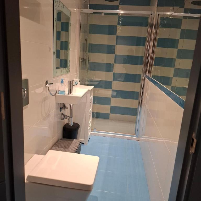 Villa Corni - Four-Bedroom House - 20