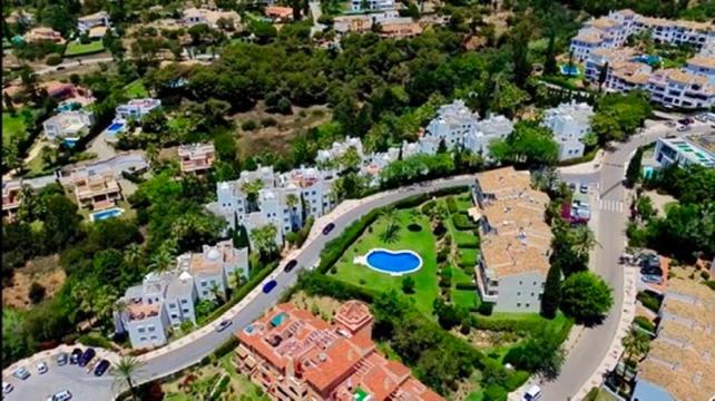 Penthouse Marbella, Panoramic Sea Views, Terrace, Pool & Parking - Apartamento de 2 dormitorios - 56