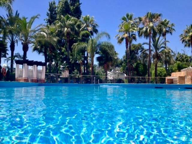 Penthouse Marbella, Panoramic Sea Views, Terrace, Pool & Parking - Apartamento de 2 dormitorios - 7