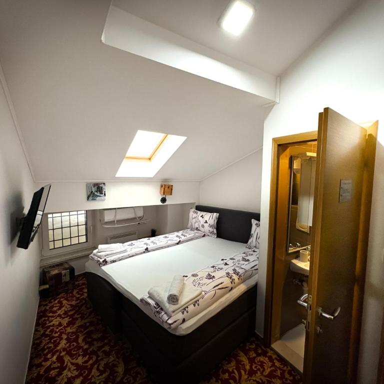 Residence Mahala - Boutique Stay Near Old Town - Deluks Dvokrevetna Soba sa Bračnim Krevetom - 4