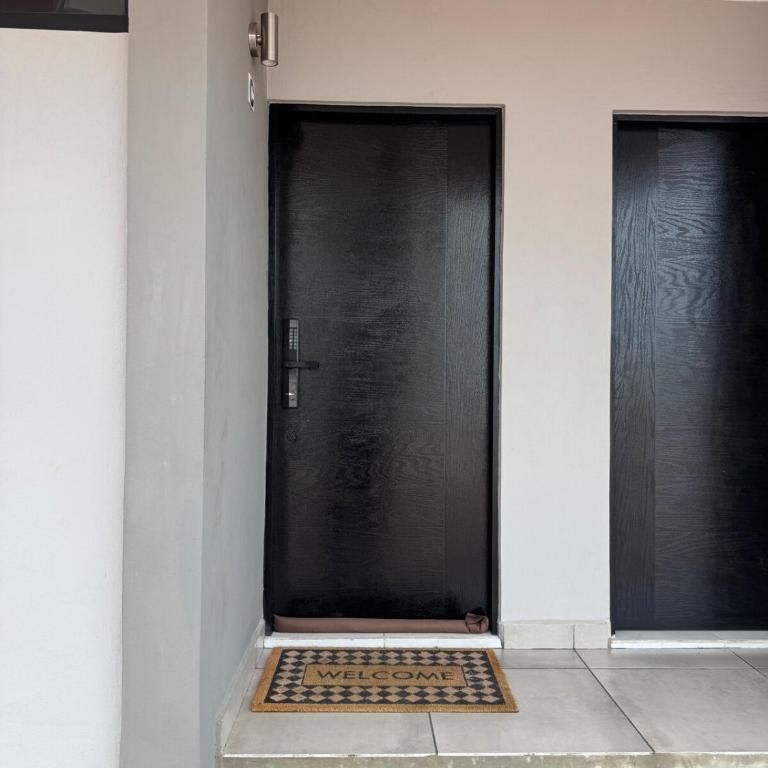 New ground floor apartment, very comfortable and excellent location - Three-Bedroom Apartment - 6