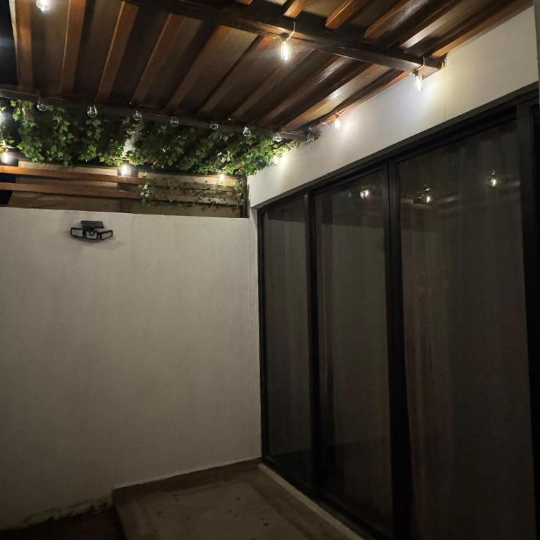 New ground floor apartment, very comfortable and excellent location - Three-Bedroom Apartment - 17