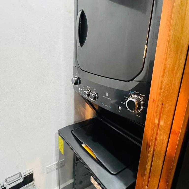 New ground floor apartment, very comfortable and excellent location - Three-Bedroom Apartment - 24
