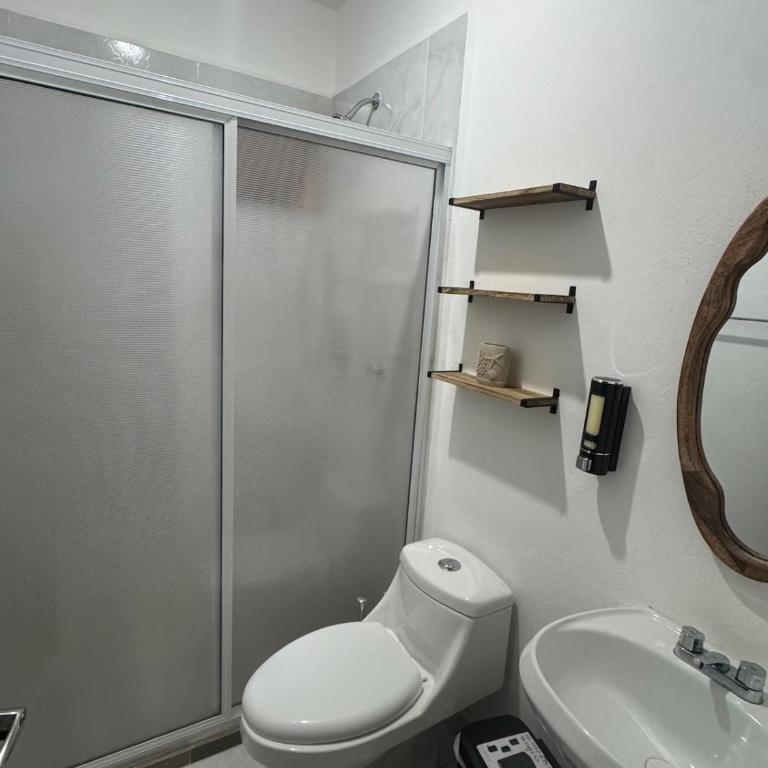 New ground floor apartment, very comfortable and excellent location - Three-Bedroom Apartment - 46