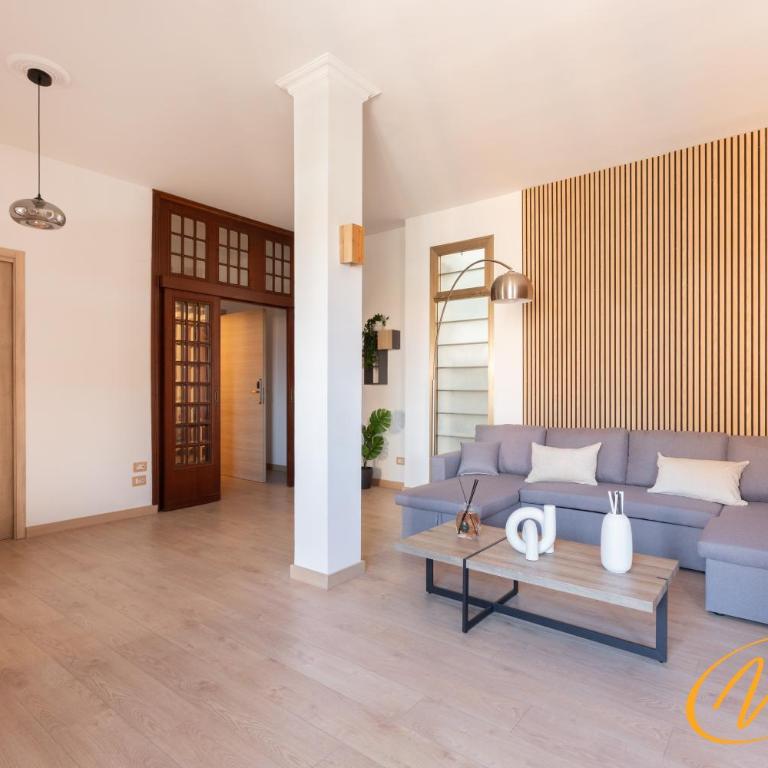 Nuccia Luxury Apartment and Suites - Terrace, bright glass lounge, 200mt to Metro-5min to Vatican, A-C - One-Bedroom Apartment - 17