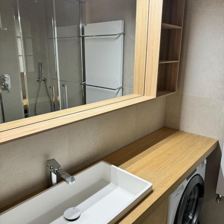 Via Cantore Exclusive Stay - Appartamento con 3 Camere da Letto - 8