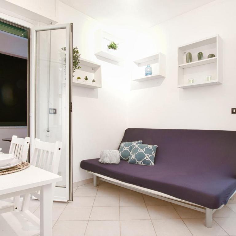 1 Bedroom Gorgeous Apartment In Sestri Levante - One-Bedroom Apartment - 1