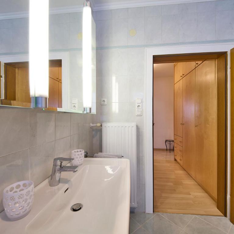 Apartment Sandra - Apartment mit 1 Schlafzimmer und Balkon - 28