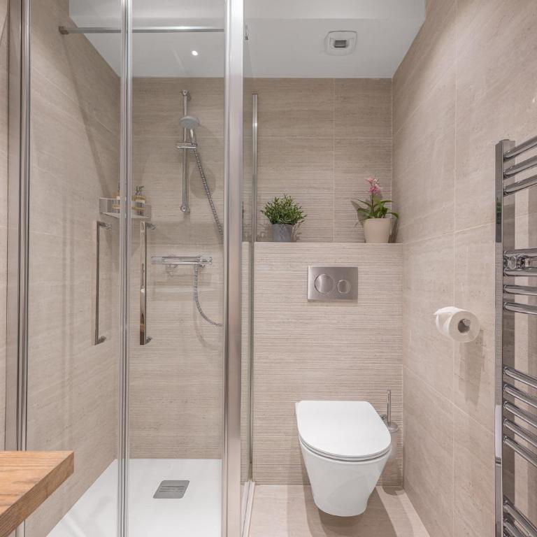 Central 4 bedroom apartment with spa access - Apartamento de lujo de 4 dormitorios - 24