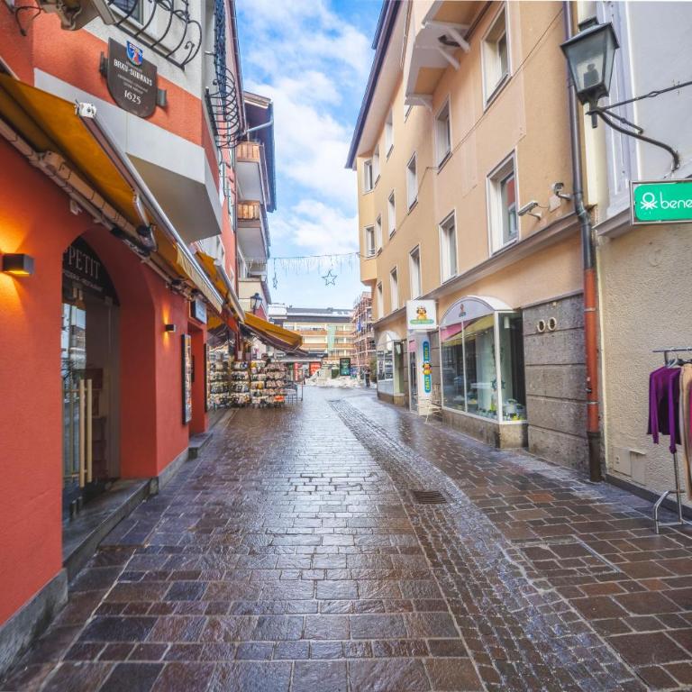 Alpine Essence - Luxury Apartment in Zell am See Center - One-Bedroom Apartment - 15
