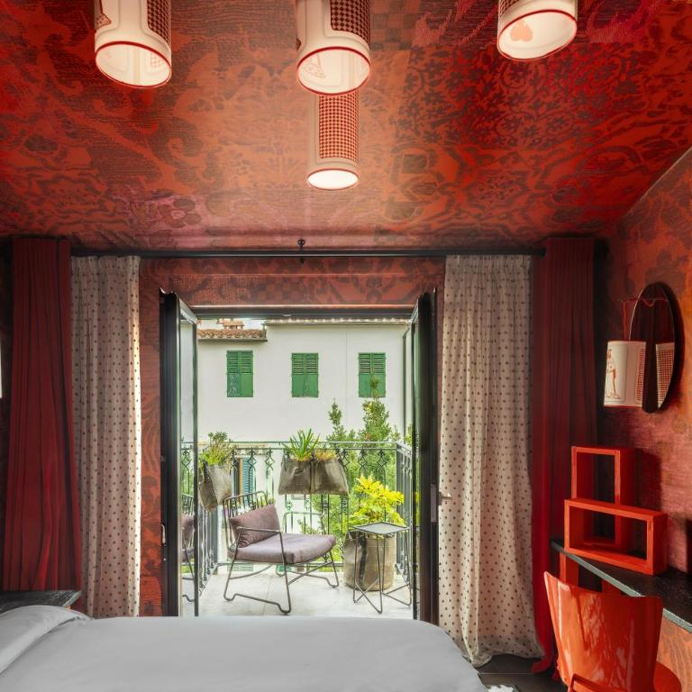 25hours Hotel Florence Piazza San Paolino - Camera Mediun Rosso con Balcone - 5