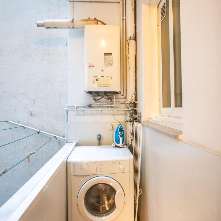 34IND1119- Apartment near Sagrada Familia - Two-Bedroom Apartment - 17
