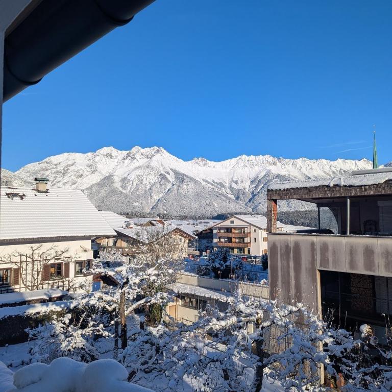 Ferienzimmer Nordkettenblick - Doppelzimmer mit Bergblick - 9