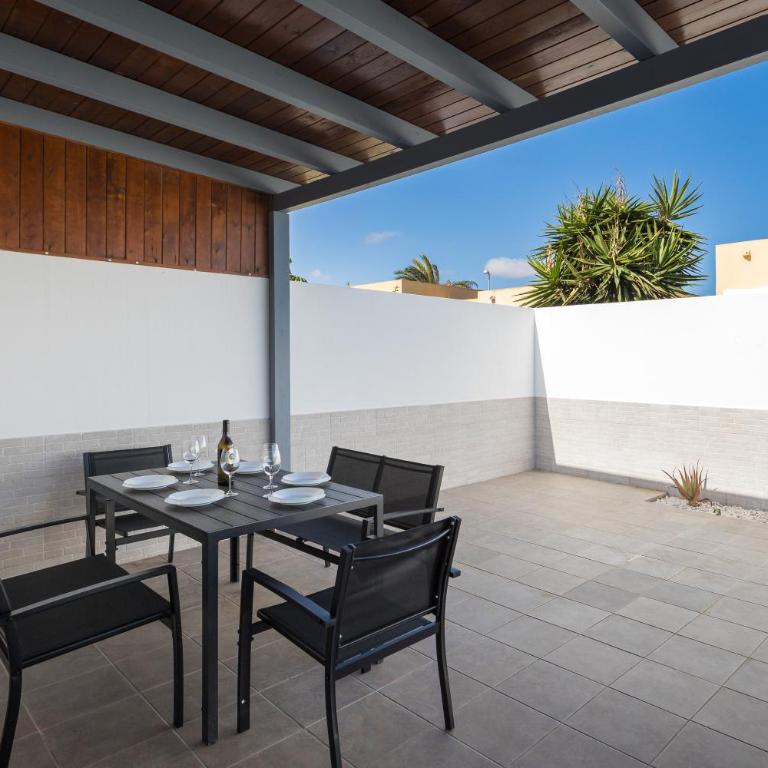Home2Book Bright Villa with Pool, Corralejo - Villa de 3 dormitorios - 24