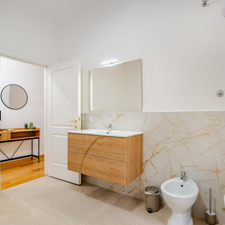 Ampio Appartamento di Design nel Cuore di Roma - Appartamento Deluxe con 4 Camere da Letto - 25