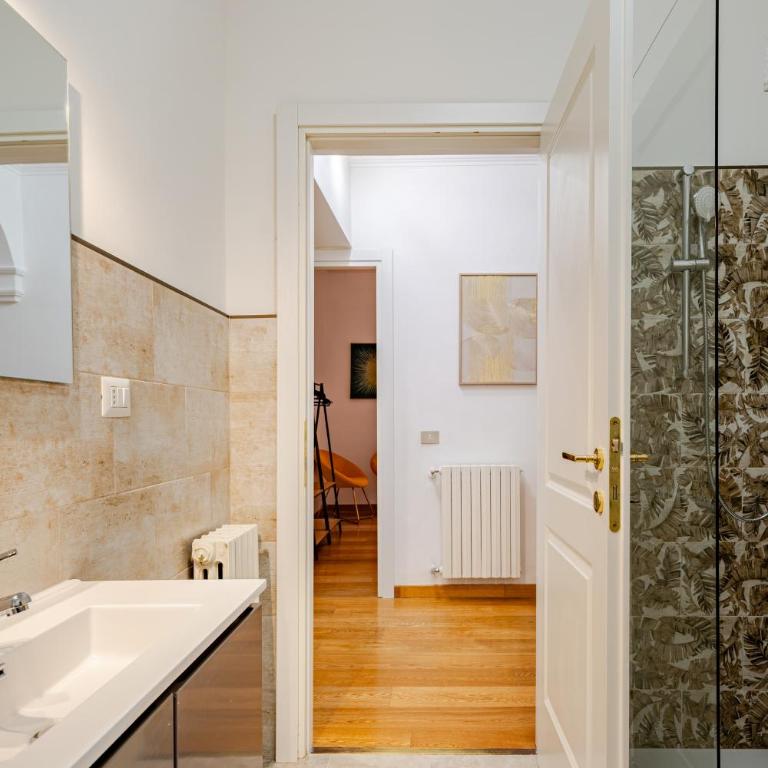 Ampio Appartamento di Design nel Cuore di Roma - Appartamento Deluxe con 4 Camere da Letto - 33