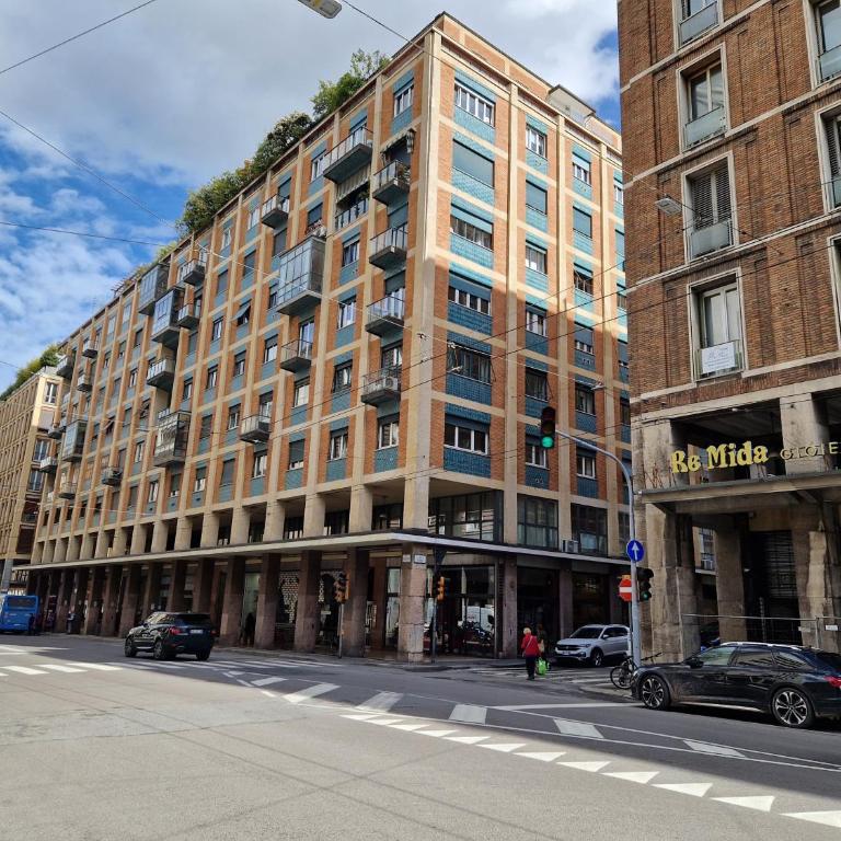 GetTheKey Marconi Apartments - Two-Bedroom Apartment - 1