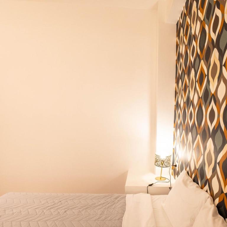 GetTheKey Marconi Apartments - Two-Bedroom Apartment with Balcony - 7