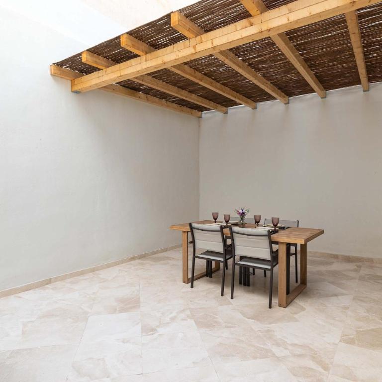 Lujo y confort junto a la playa - Apartamento - 10