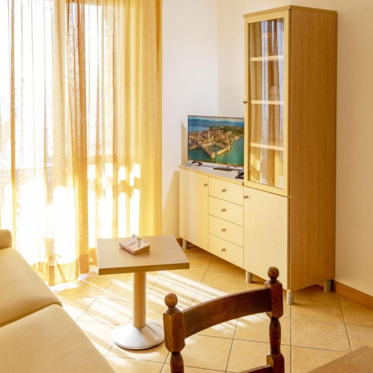 Residence Besass, GTSGroup - Appartamento Superior con 2 Camere da Letto e Vista Lago - 7