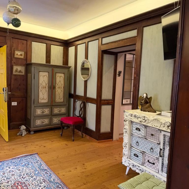 Zenana Boutique Hotel - King Suite - 5