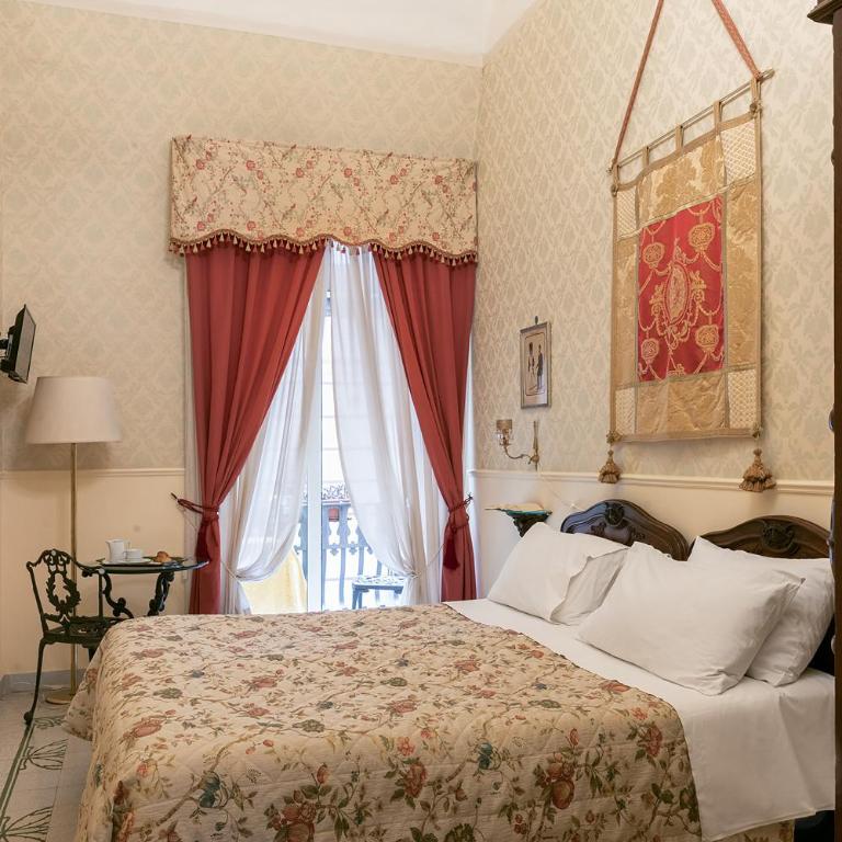 Carafa di Maddaloni Residenza di Charme - Camera Matrimoniale/Doppia con Letti Singoli con Letto Supplementare - 4