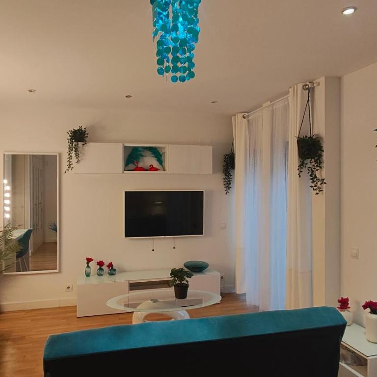 GRAN VIA - CHUECA - Madrid Central - One-Bedroom Apartment - 17