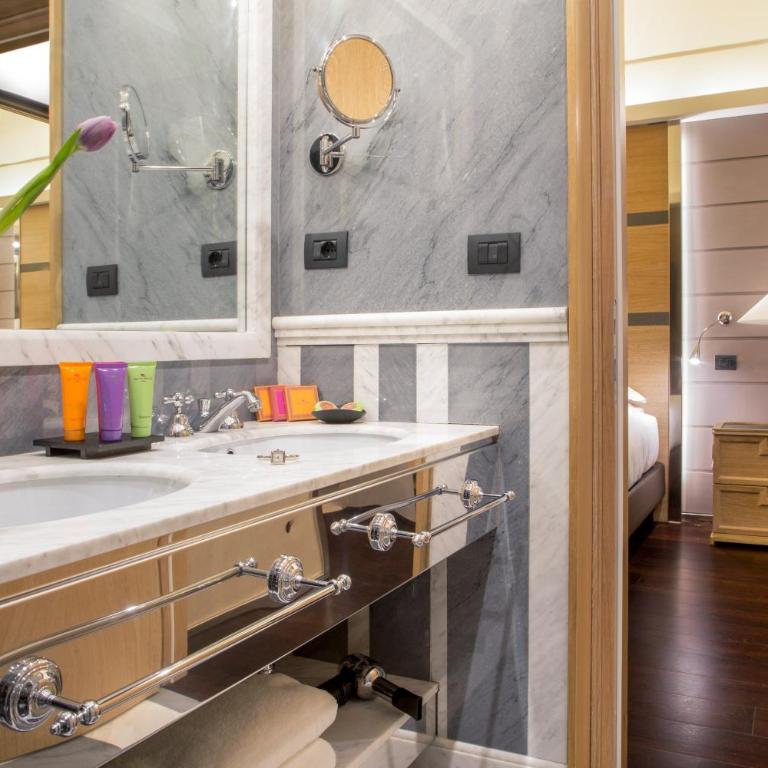 The Inn at the Spanish Steps Luxury Collection - The Club Condotti 91 - Suite Senior - 14