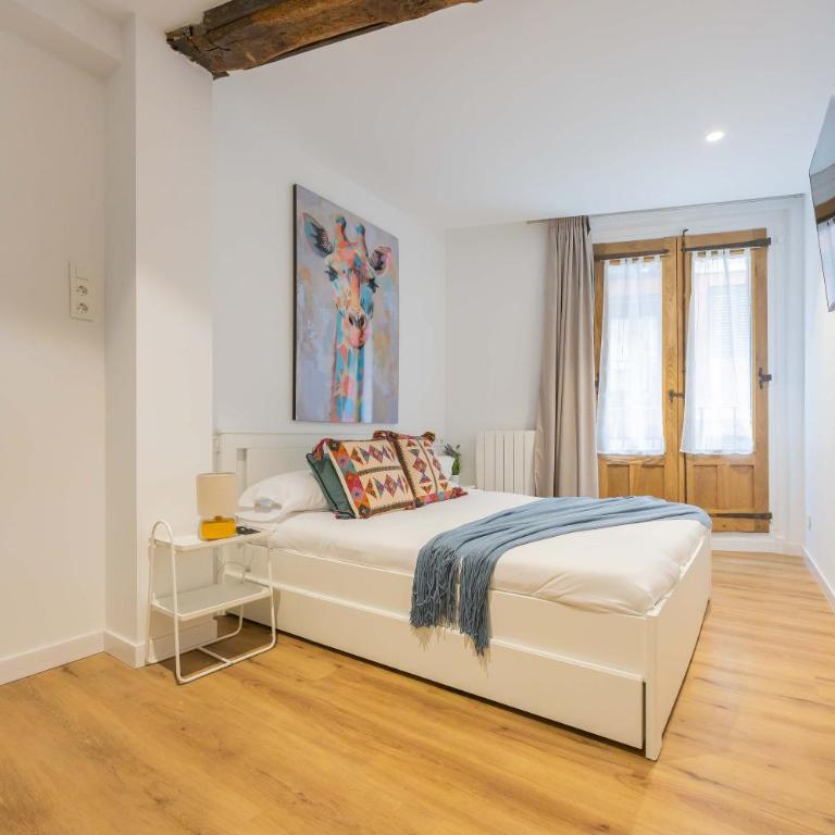 Plaza Nueva AC by Staynnapartments - Three-Bedroom Apartment - 19