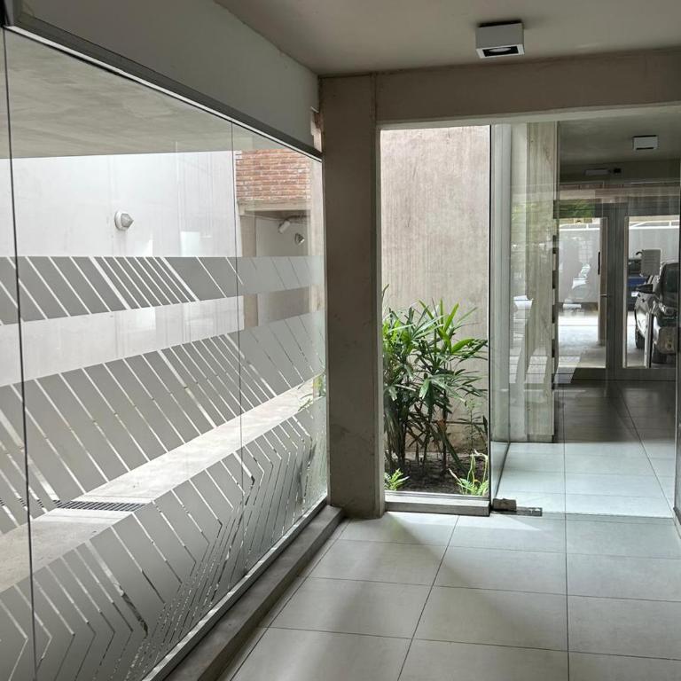 Moderno departamento en pichincha a metros de Bv Oroño - Apartamento de 1 dormitorio - 9