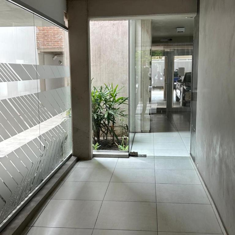 Moderno departamento en pichincha a metros de Bv Oroño - Apartamento de 1 dormitorio - 10