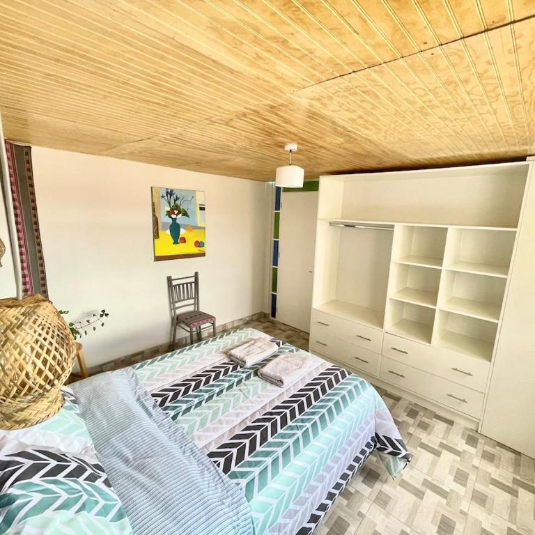 Casita Cusco Spacious 2BR apartment great views, balcony, WiFi - Apartamento de 2 dormitorios - 25