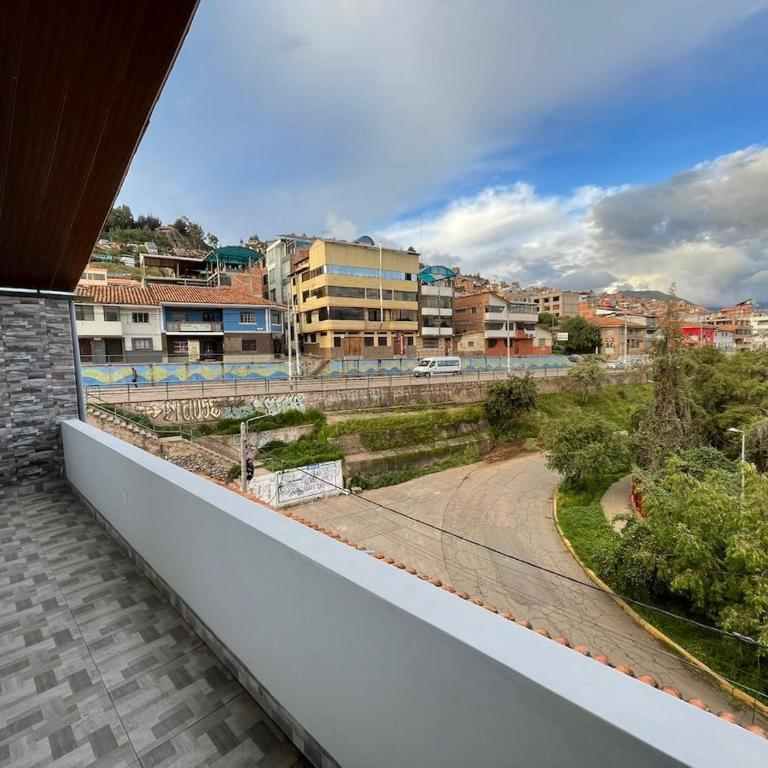 Casita Cusco Spacious 2BR apartment great views, balcony, WiFi - Apartamento de 2 dormitorios - 20