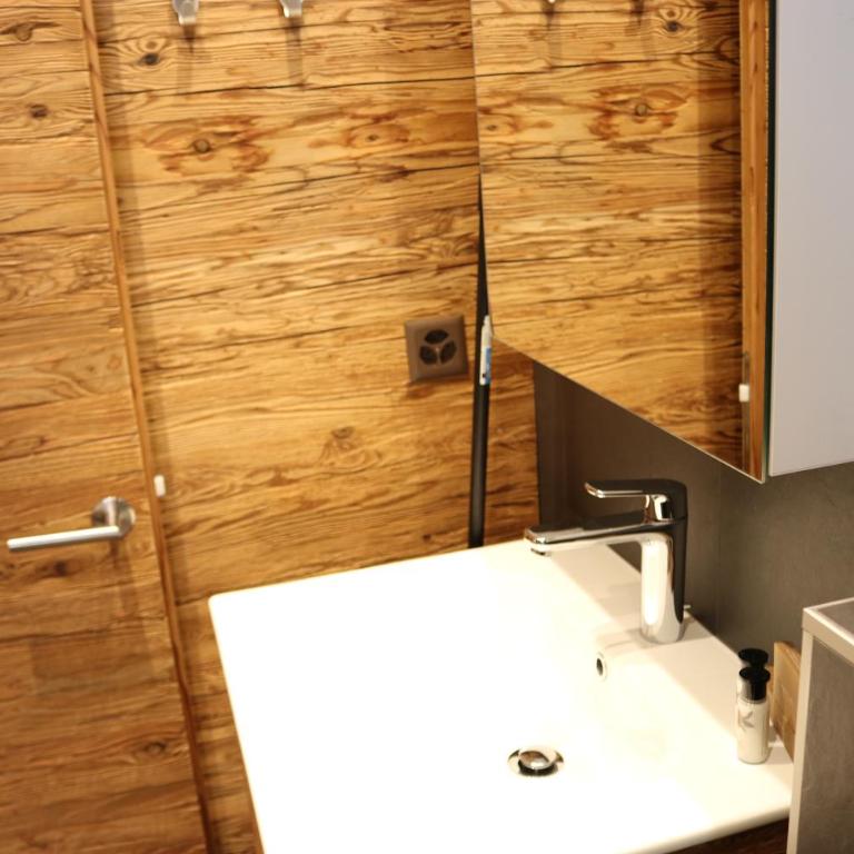 Bel studio au cœur de Crans-Montana - One-Bedroom Apartment - 4