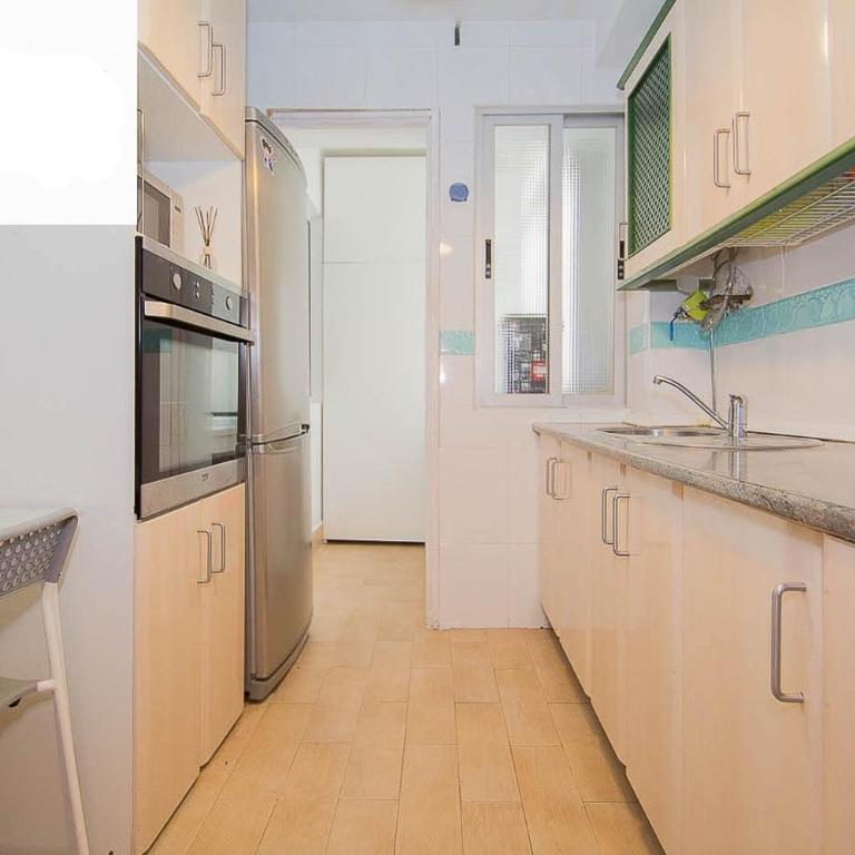 Piso moderno cerca del centro - Two-Bedroom Apartment - 3