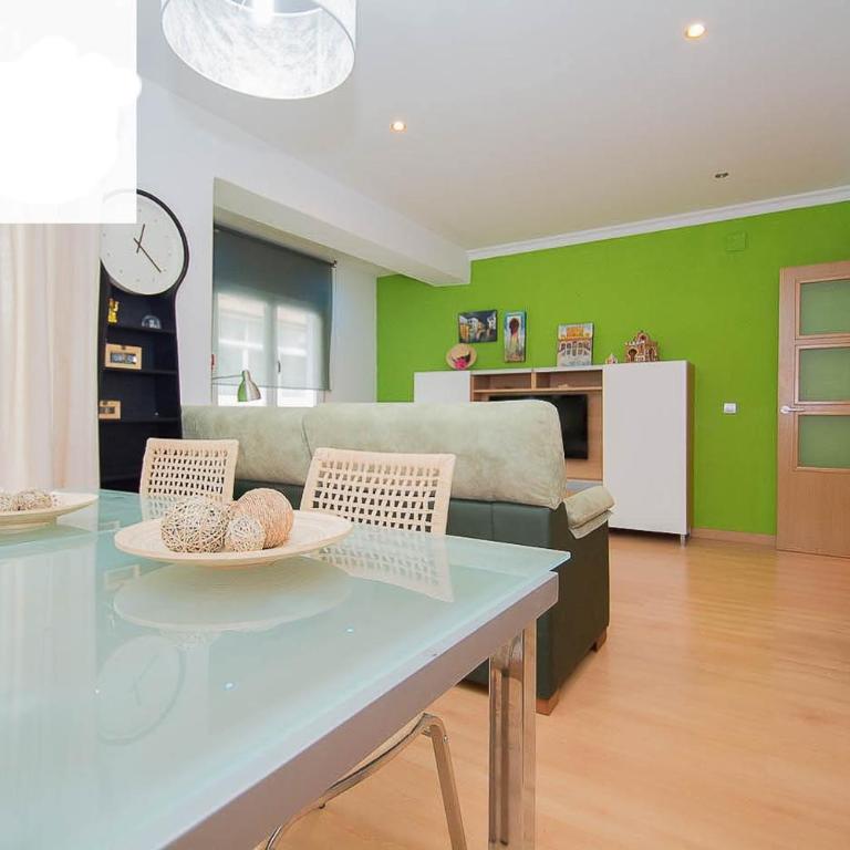Piso moderno cerca del centro - Two-Bedroom Apartment - 18