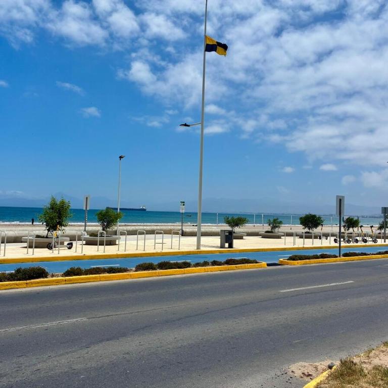 Departamento Borde Mar - Three-Bedroom Apartment - 9