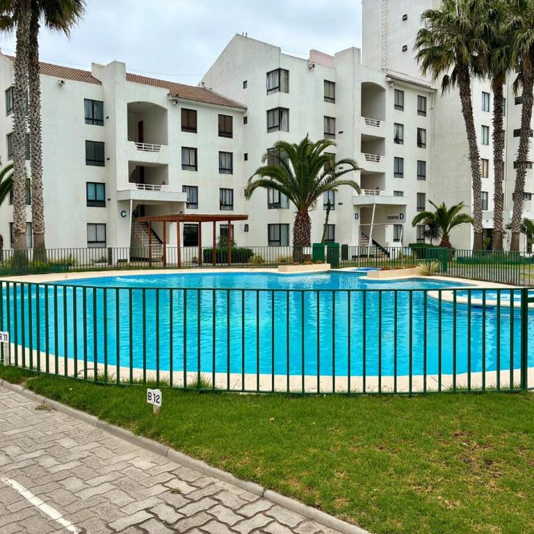 Departamento Borde Mar - Three-Bedroom Apartment - 15