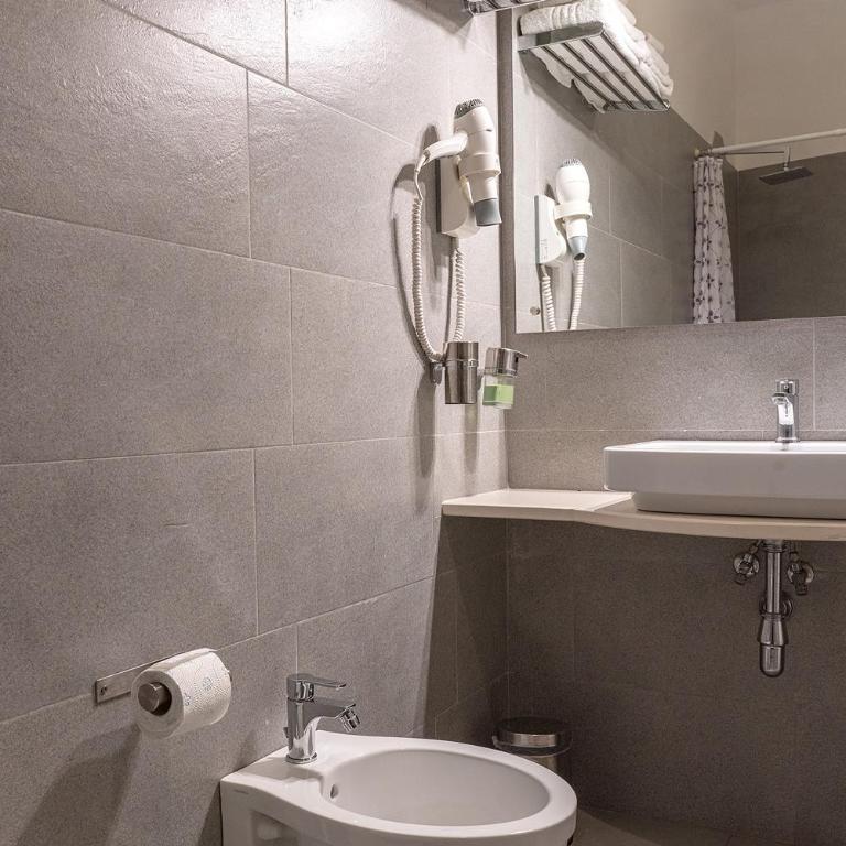 Petrucci Garden B&B - Three-Bedroom Apartment - 31