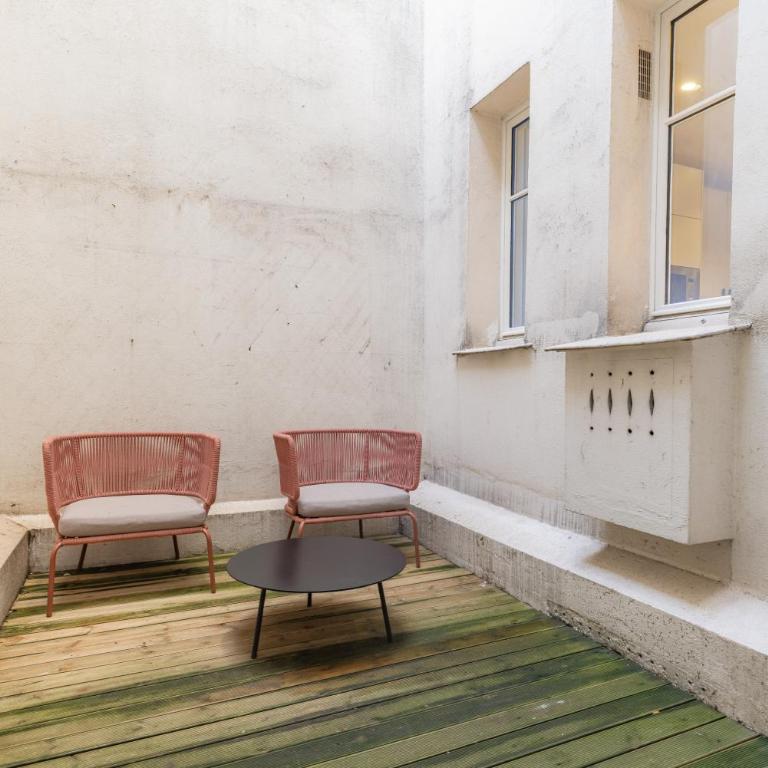 Charming - Air-conditioned and Terrace - Appartement 2 Chambres - 17