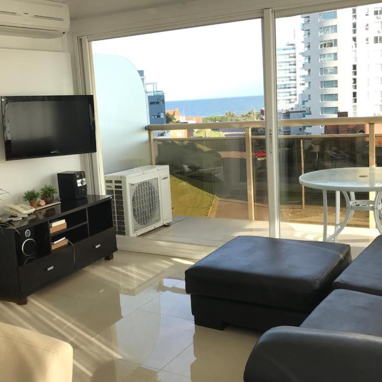 Puntal del Este Parada 7 Brava Vista Mar - Three-Bedroom Apartment - 1
