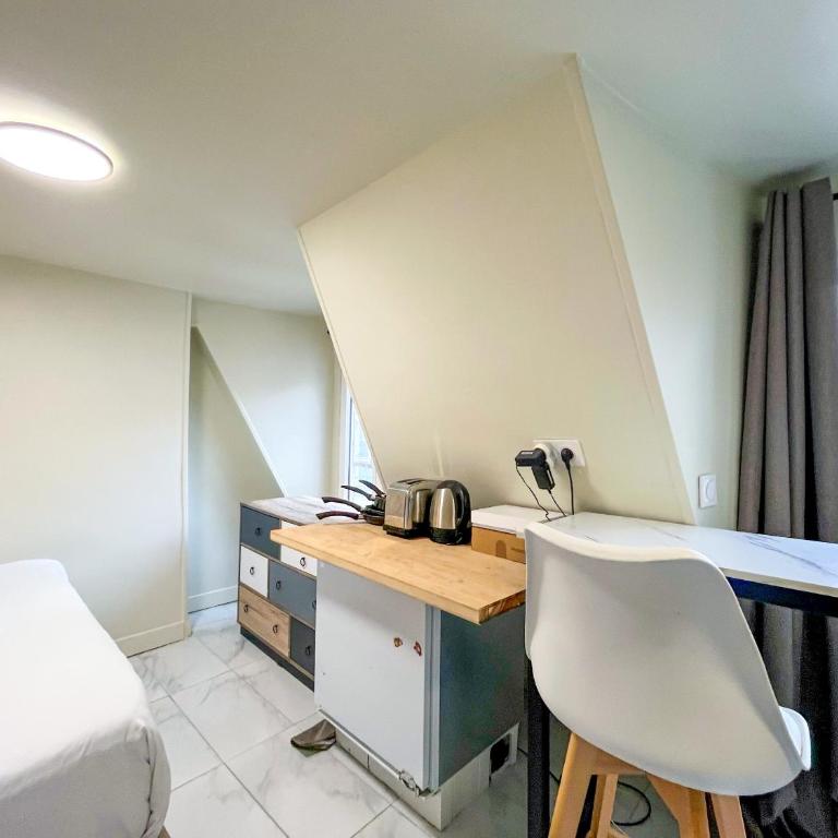 Studio 11 - Paris Faubourg Bail Mobilite - Studio - 16