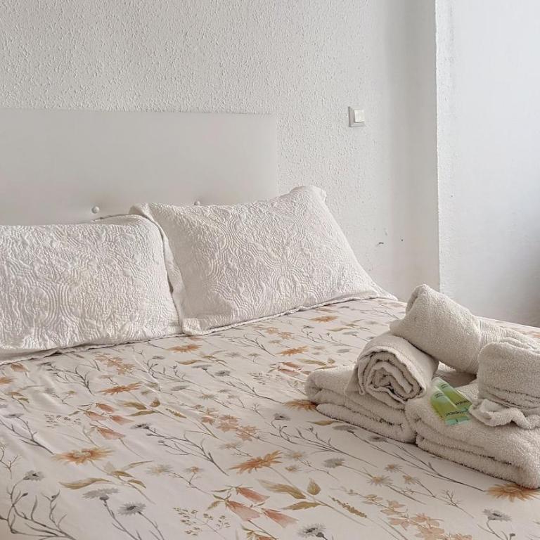Estudio en Centro Nerja cerca de la Playa con piscina by South Costa - Apartamento de 1 dormitorio - 2