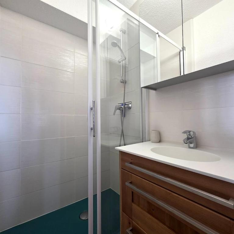 Charmant studio équipé et paisible - Garage privé - Appartement 1 Chambre - 29