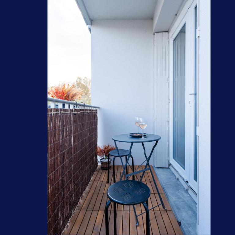 Cozy studio La Fabrique balcony & free parking - Apartment mit 1 Schlafzimmer - 4