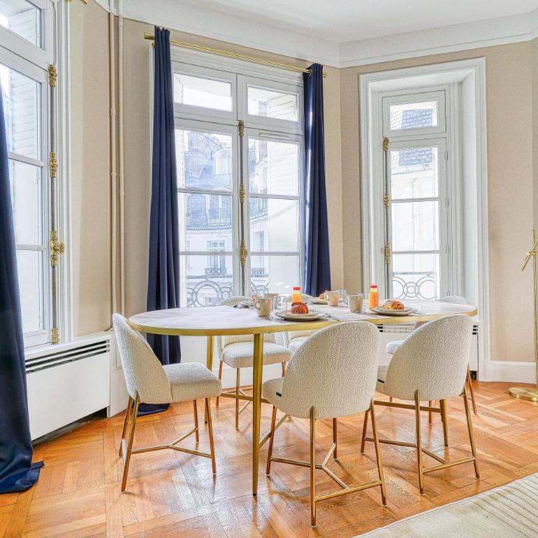 Charme et standing - 2 chambres proches Trocadéro - Appartement 2 Chambres - 13