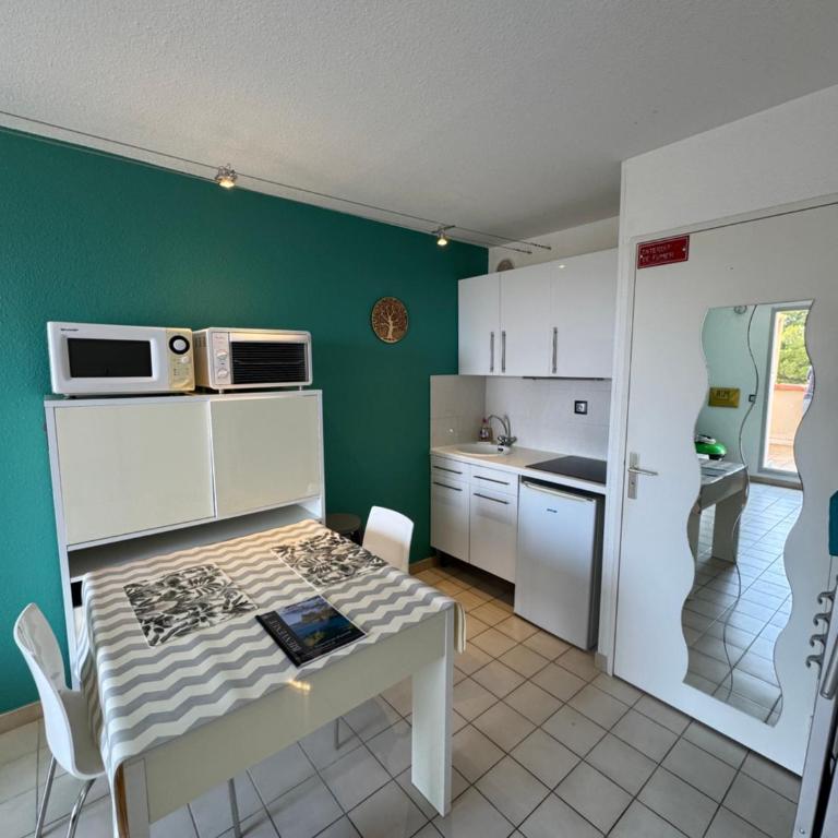 Vue mer, plage à 500m, parking - Apartment mit 1 Schlafzimmer - 4
