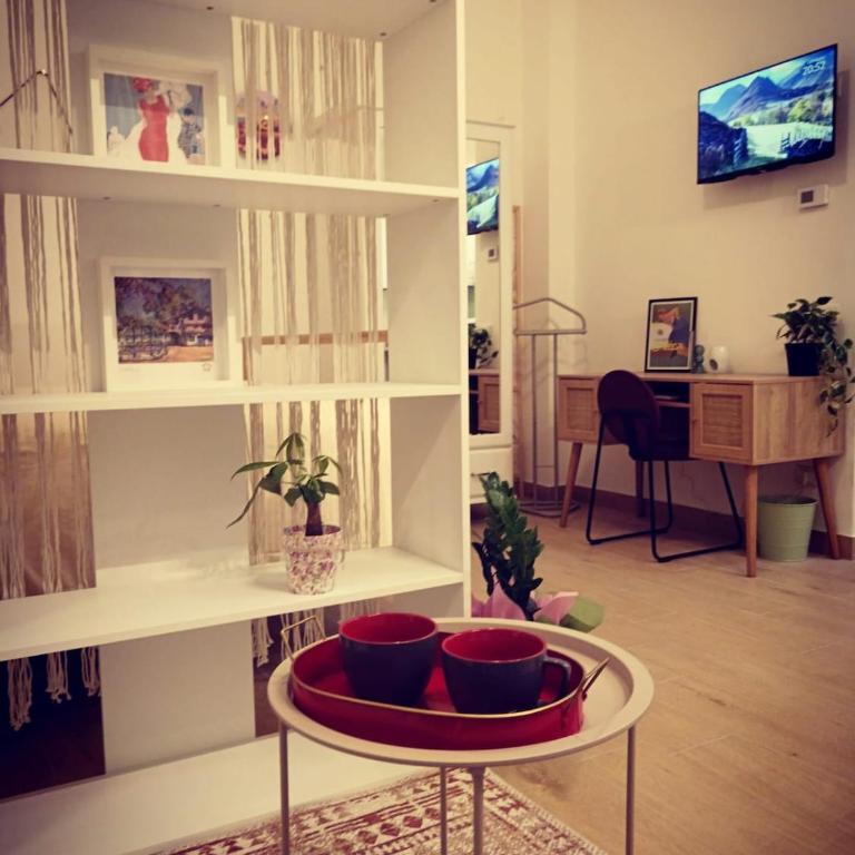 Milano Centro - Free Parking - WI-FI 1 Gz - 10"CityLife - 10" San Siro -Casa Leonardo - Appartamento con 1 Camera da Letto - 11